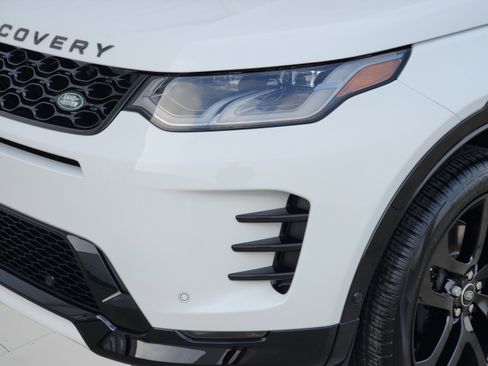 New 2025 Land Rover Discovery Sport Dynamic SE AWD/4WD image 31