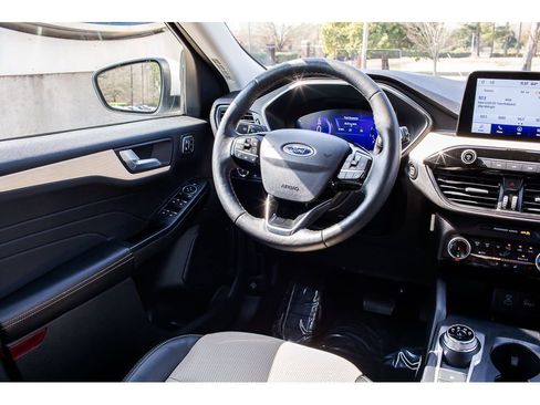 Used 2022 Ford Escape Titanium w/ Titanium Elite Package image 12