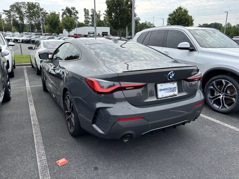 Used 2024 BMW 430i Coupe w/ M Sport Package RWD image 7