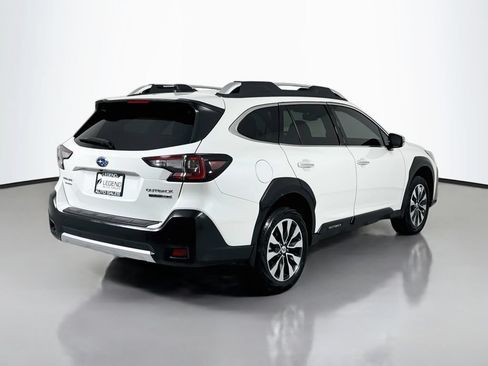 Used 2025 Subaru Outback Touring XT w/ Popular Package #2 AWD/4WD image 5