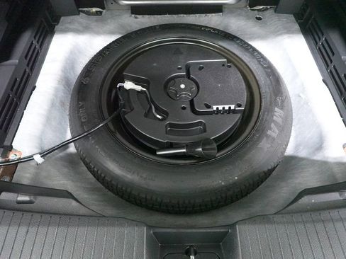 Used 2023 Nissan Rogue SV image 27