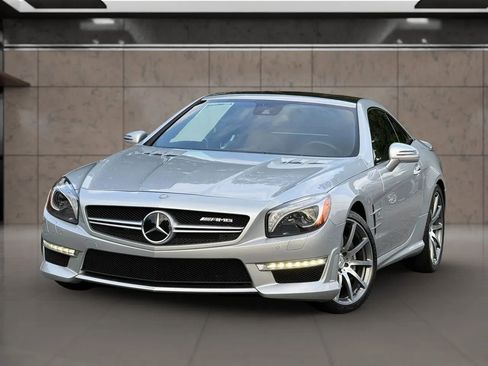 Used 2013 Mercedes-Benz SL 63 AMG w/ Premium Pkg image 8