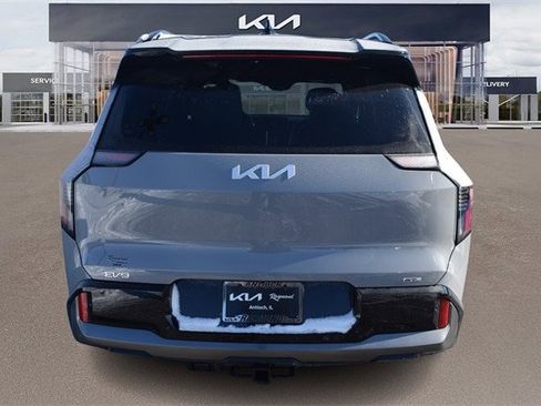 New 2026 Kia EV9 GT-Line image 5