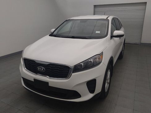 Used 2020 Kia Sorento LX image 15