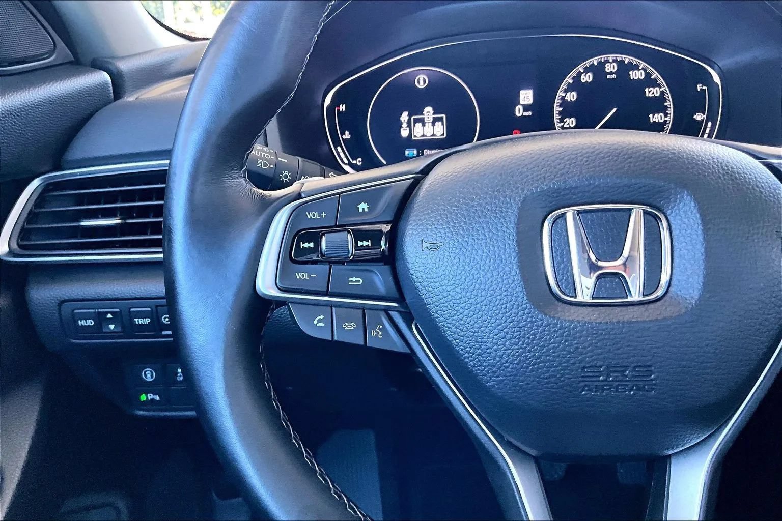 Used 2021 Honda Accord Touring image 10