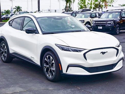 New 2026 Ford Mustang Mach-E Select w/ Technology Package image 3