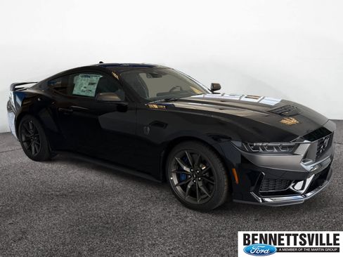 New 2025 Ford Mustang Dark Horse image 6