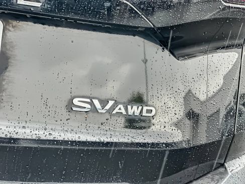 Used 2022 Nissan Rogue SV AWD/4WD image 26
