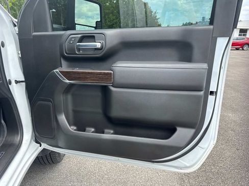 Used 2024 GMC Sierra 2500 SLE w/ SLE Convenience Package AWD/4WD image 15