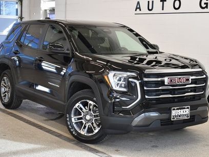 Used 2025 GMC Terrain Elevation