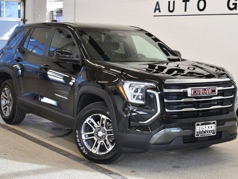 Used 2025 GMC Terrain Elevation image 1