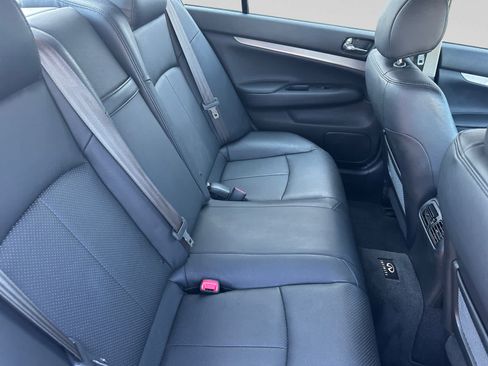 Used 2013 INFINITI G37 x Sedan w/ Premium Pkg AWD/4WD image 18