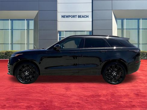 New 2026 Land Rover Range Rover Velar Dynamic SE image 2