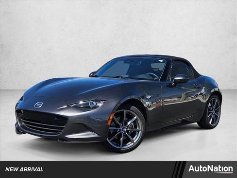 Used 2020 MAZDA MX-5 Miata Grand Touring image 1