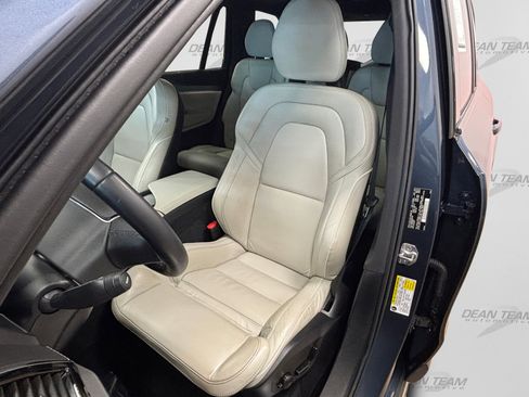 Used 2022 Volvo XC90 T8 R-Design AWD/4WD image 20