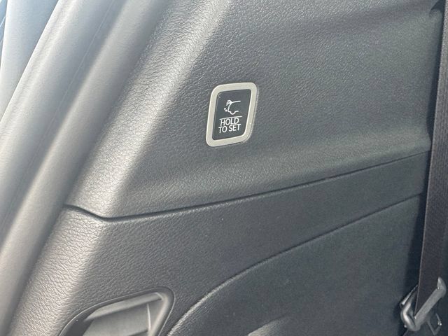 New 2027 Chrysler Pacifica Select AWD/4WD image 19