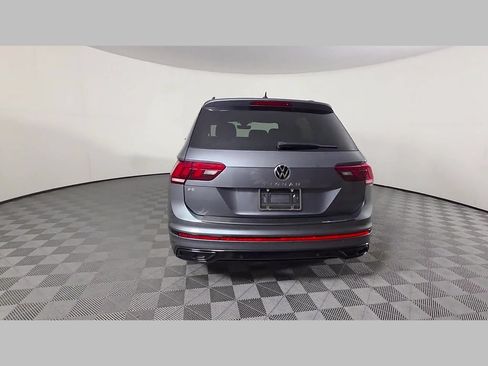 Used 2024 Volkswagen Tiguan SE R-Line FWD image 41