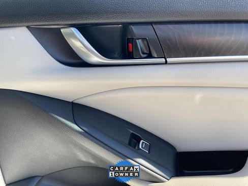 Used 2021 Honda Accord EX-L image 35