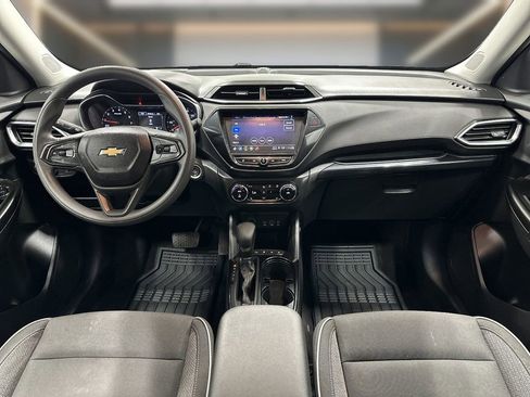 Used 2021 Chevrolet TrailBlazer LT w/ Convenience Package image 11