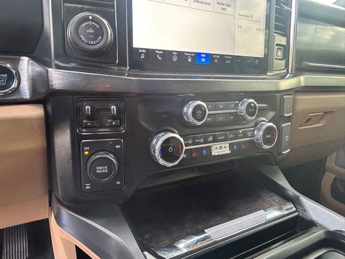 Used 2023 Ford F250 Lariat w/ Lariat Ultimate Package image 38