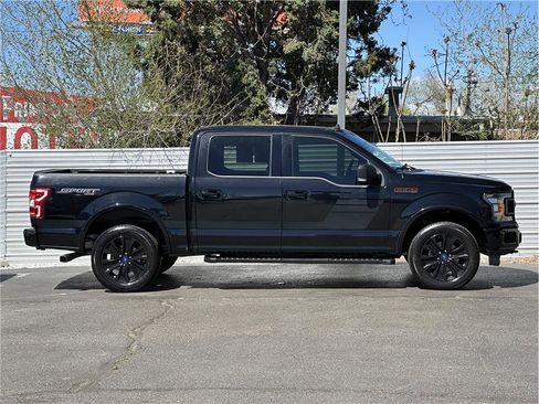 Used 2019 Ford F150 XLT w/ Equipment Group 302A Luxury image 9