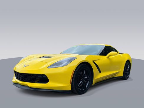Used 2016 Chevrolet Corvette Stingray 2LT image 2