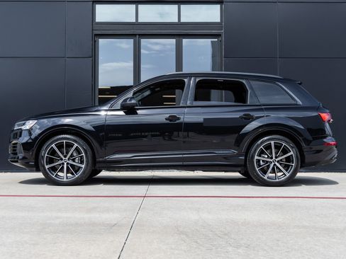 Used 2021 Audi Q7 3.0T Prestige w/ Prestige Package image 9