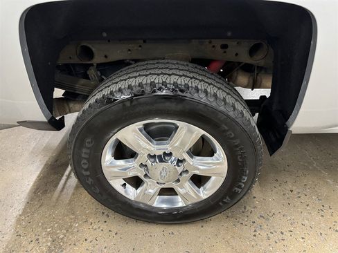 Used 2019 Chevrolet Silverado 2500 LTZ w/ Duramax Plus Package AWD/4WD image 17