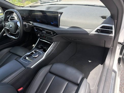 Certified 2025 BMW 430i Convertible RWD image 19