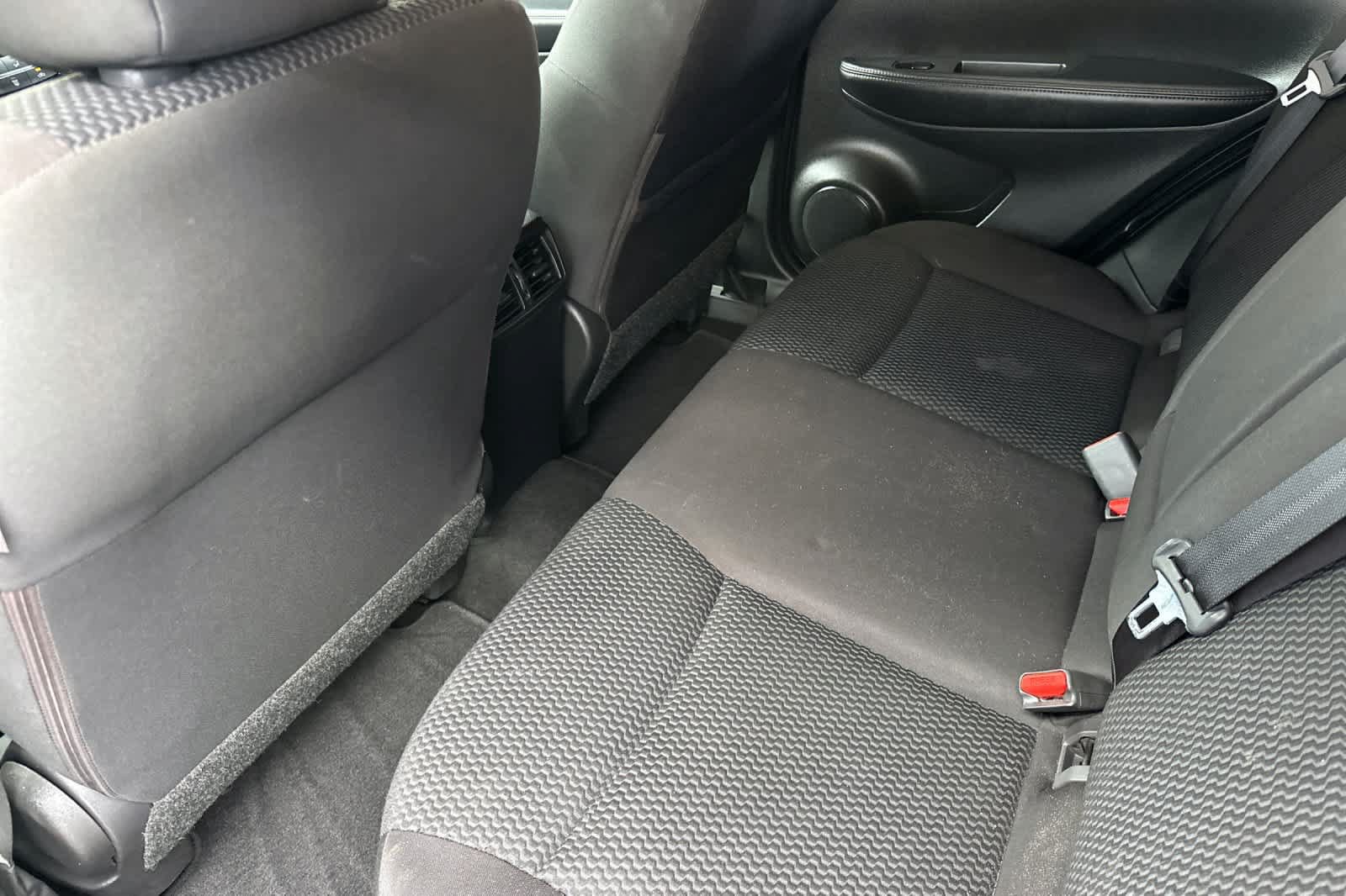 Used 2018 Nissan Rogue Sport S AWD/4WD image 4