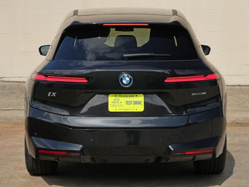 Used 2022 BMW iX xDrive50 w/ Sport Package AWD/4WD image 54