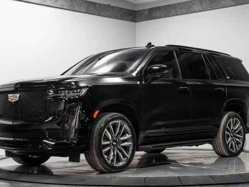 Used 2022 Cadillac Escalade Sport w/ Touring Package image 2