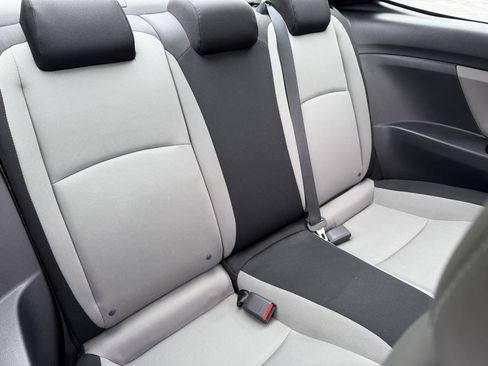 Used 2017 Honda Civic EX-T image 16
