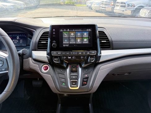 Used 2018 Honda Odyssey EX image 46