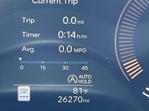 Certified 2025 Hyundai Tucson SE FWD image 23