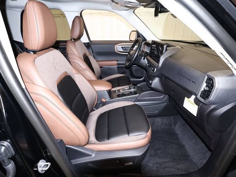 New 2026 Ford Bronco Sport Outer Banks w/ Outer Banks Tech Package+ AWD/4WD image 17