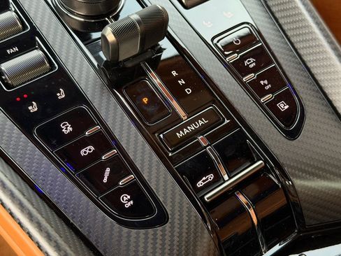 New 2026 Aston Martin DB12 Convertible image 35