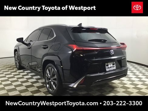 Used 2022 Lexus UX 250h F Sport image 5