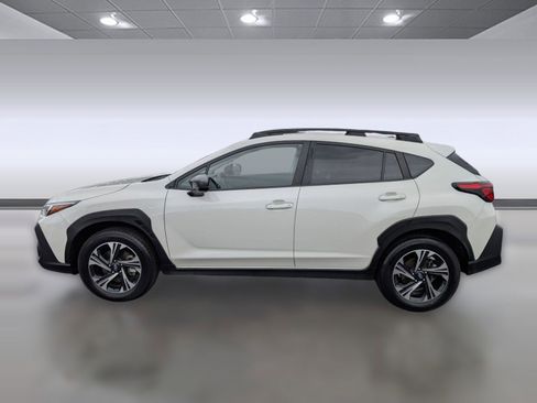Used 2024 Subaru Crosstrek 2.0i Premium image 2