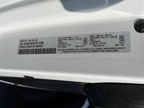 Used 2024 RAM ProMaster 3500 w/ Convenience Group image 29