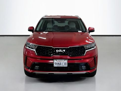 Certified 2023 Kia Sorento EX AWD/4WD image 2