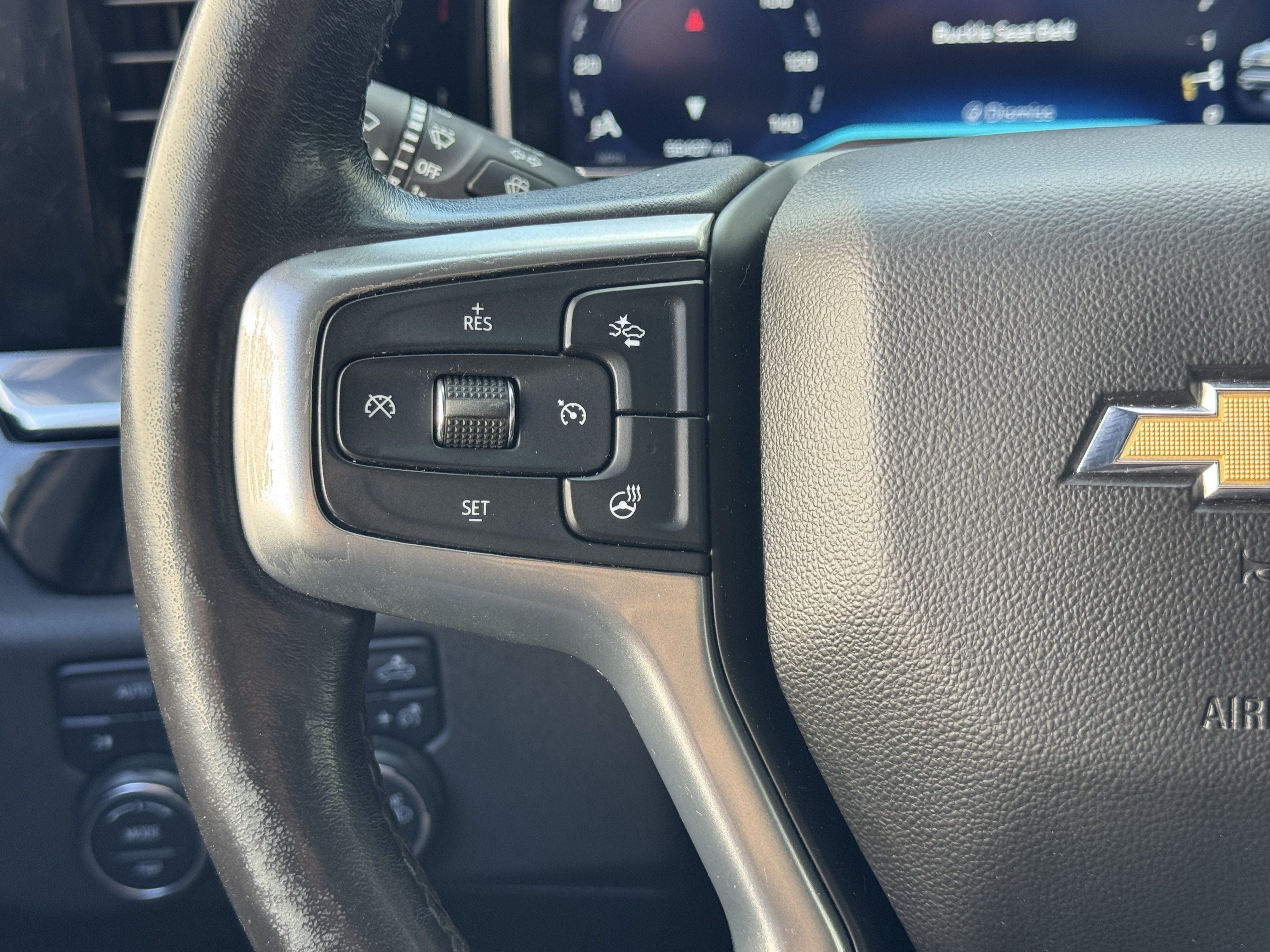 Certified 2022 Chevrolet Silverado 1500 LT w/ Safety Package AWD/4WD image 33