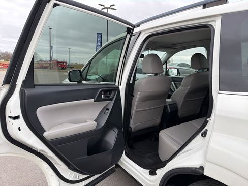 Used 2017 Subaru Forester 2.5i Limited image 26