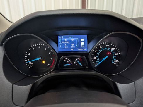 Used 2014 Ford Focus SE w/ Equipment Group 201A FWD image 24
