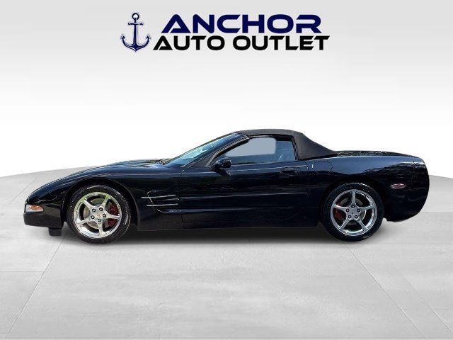 Used 1999 Chevrolet Corvette Convertible RWD image 5