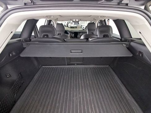 Certified 2023 Volvo XC60 B6 Ultimate w/ Climate Package AWD/4WD image 23