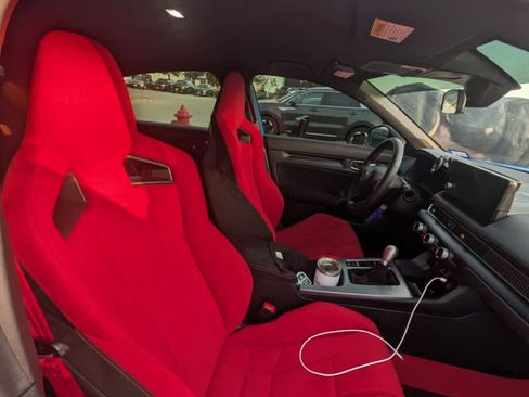 Used 2024 Honda Civic Type R image 8