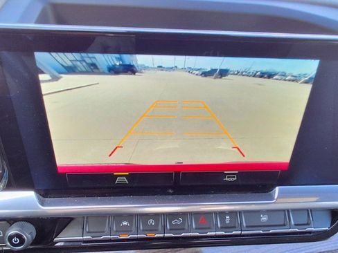 Used 2022 Chevrolet Silverado 1500 LT image 19