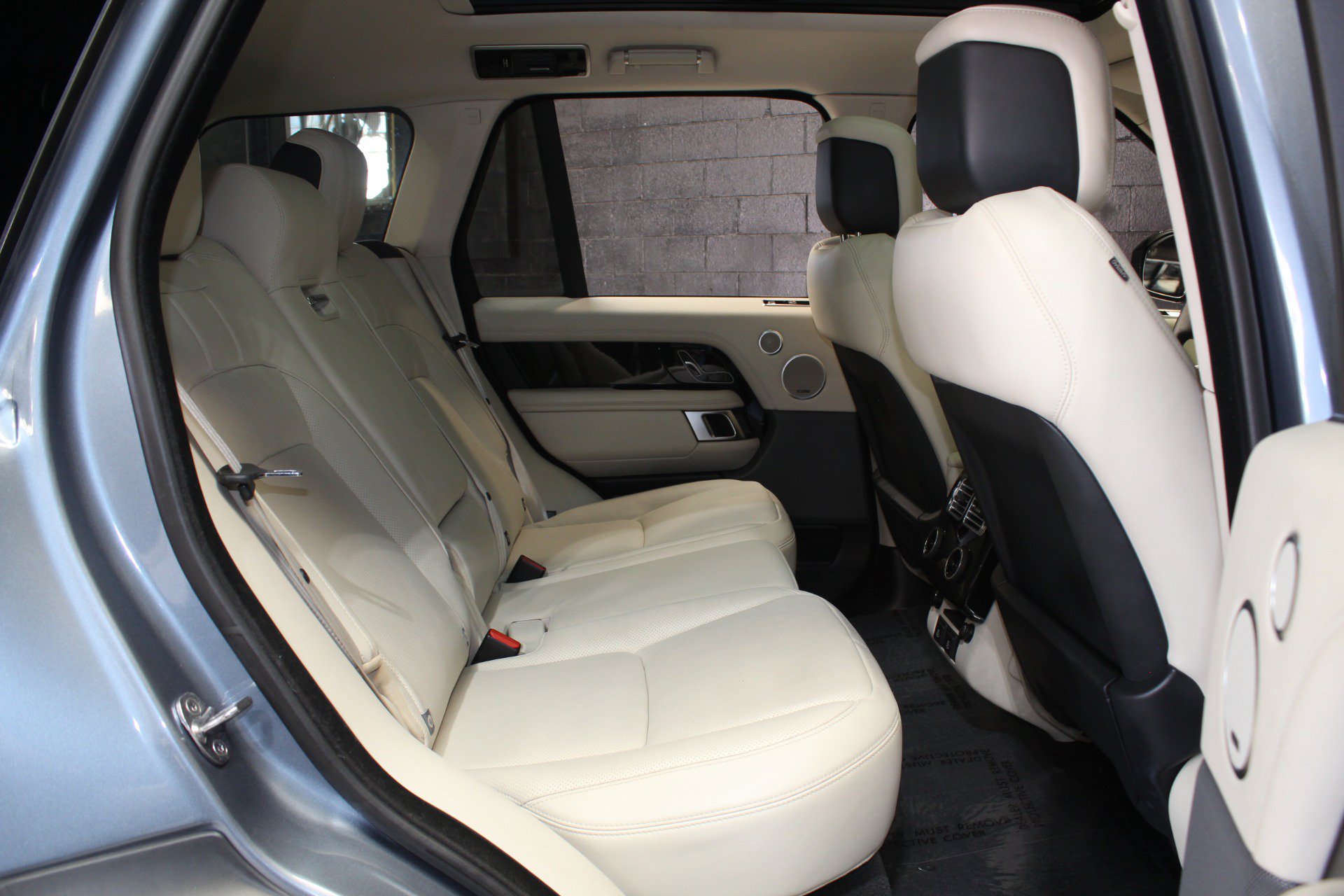 Used 2021 Land Rover Range Rover P525 Westminster Edition AWD/4WD image 48