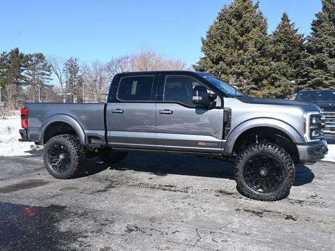 New 2026 Ford F250 Lariat w/ Black Appearance Package image 13